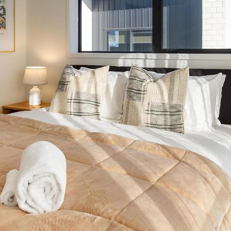 Walk To Riverside Market 4 Bed 4 Bath With Car Park Christchurch Exteriör bild