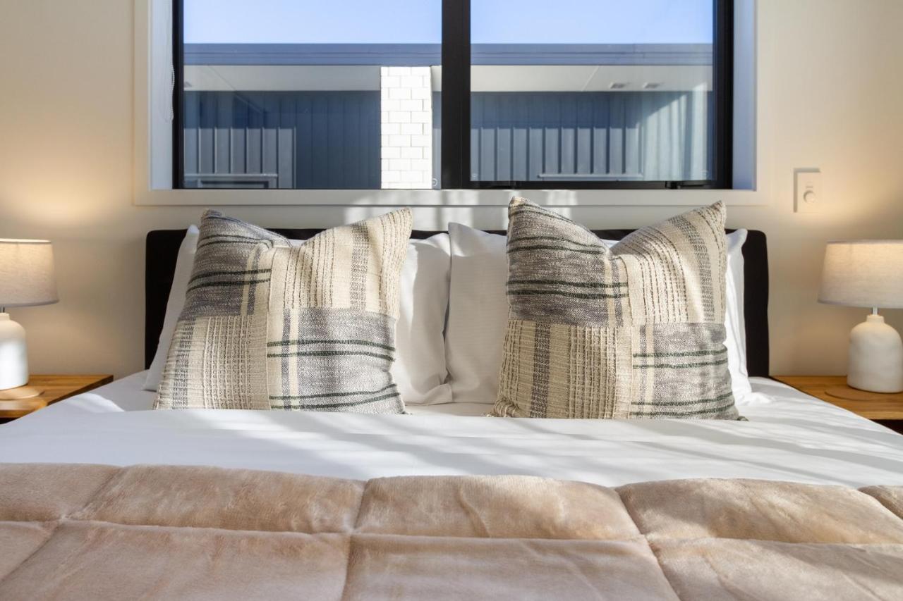 Walk To Riverside Market 4 Bed 4 Bath With Car Park Christchurch Exteriör bild