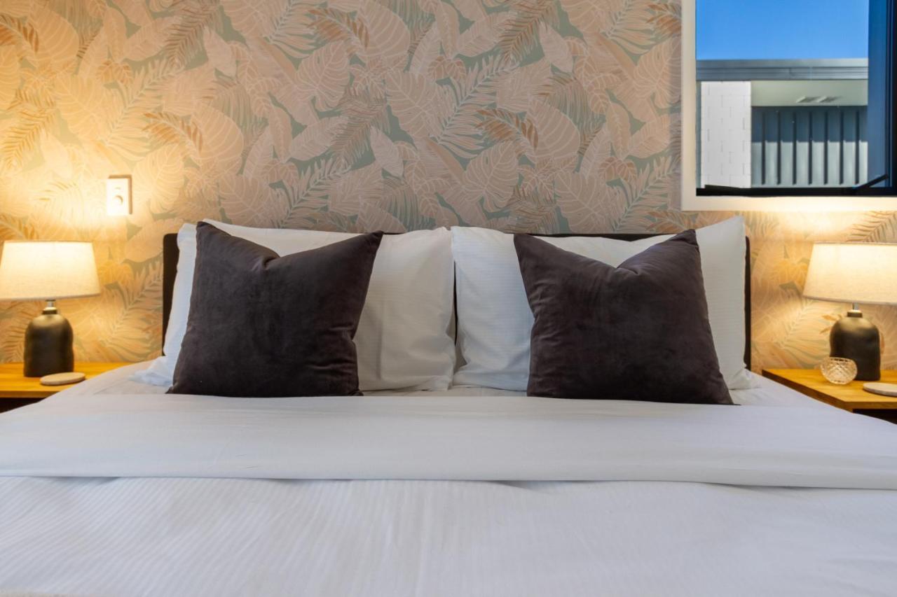 Walk To Riverside Market 4 Bed 4 Bath With Car Park Christchurch Exteriör bild